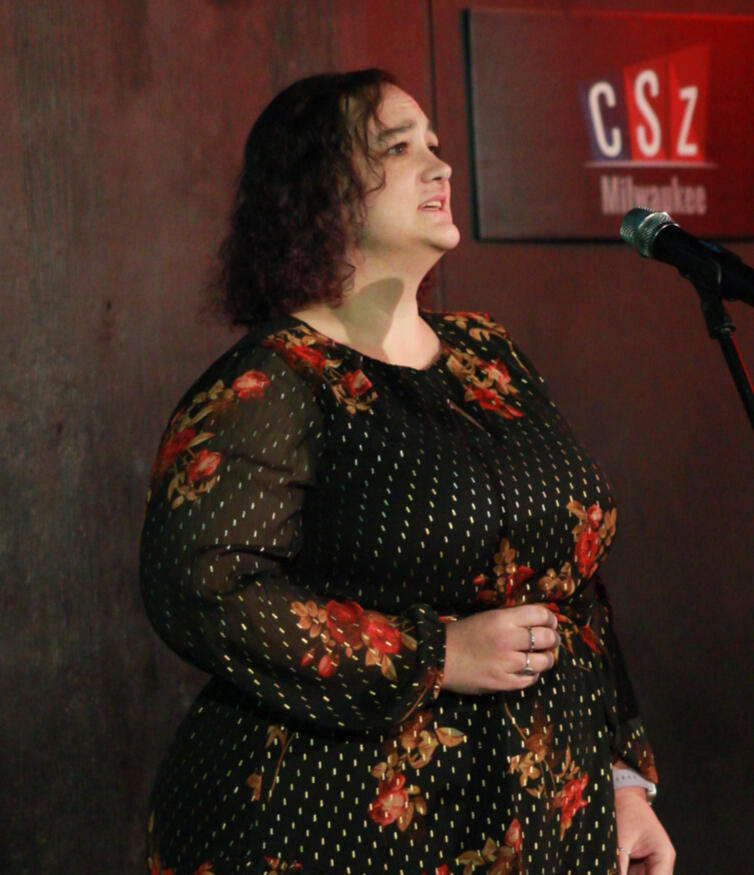 Holly Jolly Cabaret (photo credit: @mariehelserphotography)